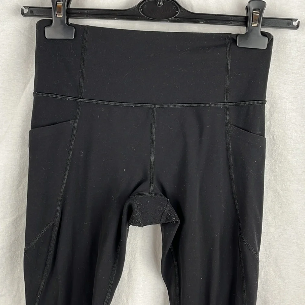 Athleta small Crop